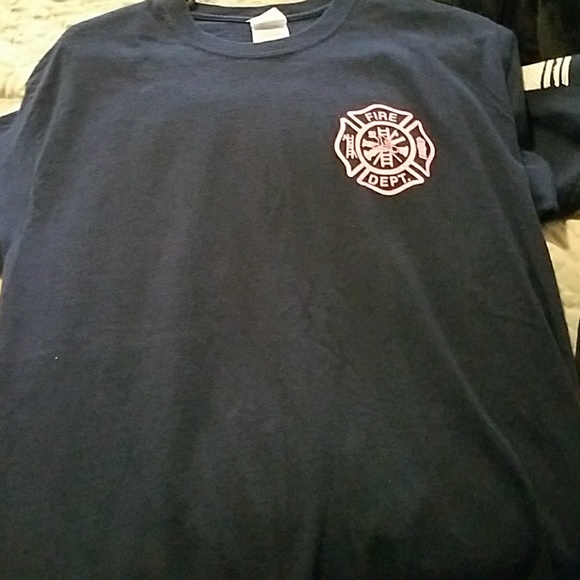 t-shirt - Picture 1 of 2